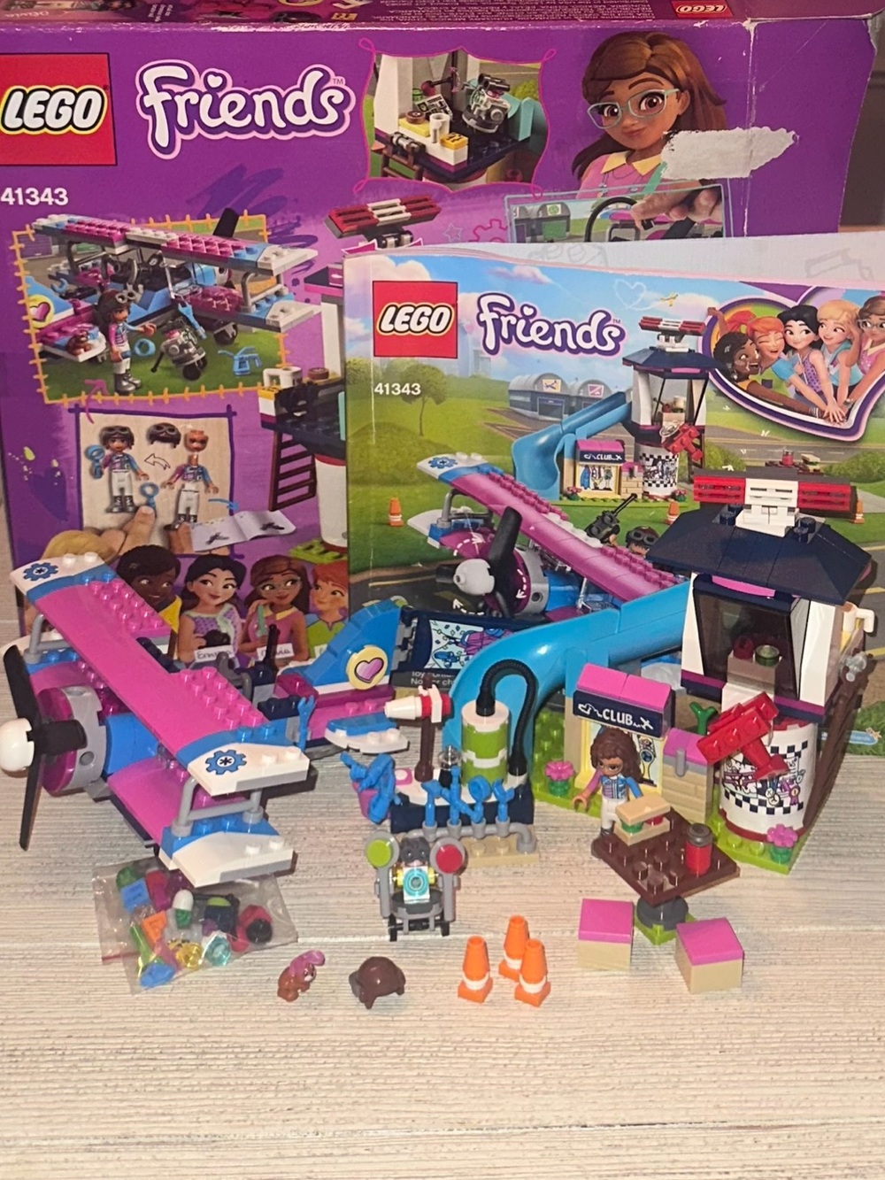 LEGO Friends Heart Lake City Airplane Tour 41343 complete set